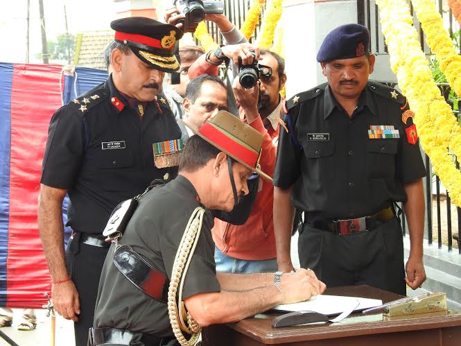 ಮಡಿಕೇರಿಗೆ ಹರಿದು ಬಂತು ನಿವೃತ್ತ ಯೋಧರ ದಂಡು